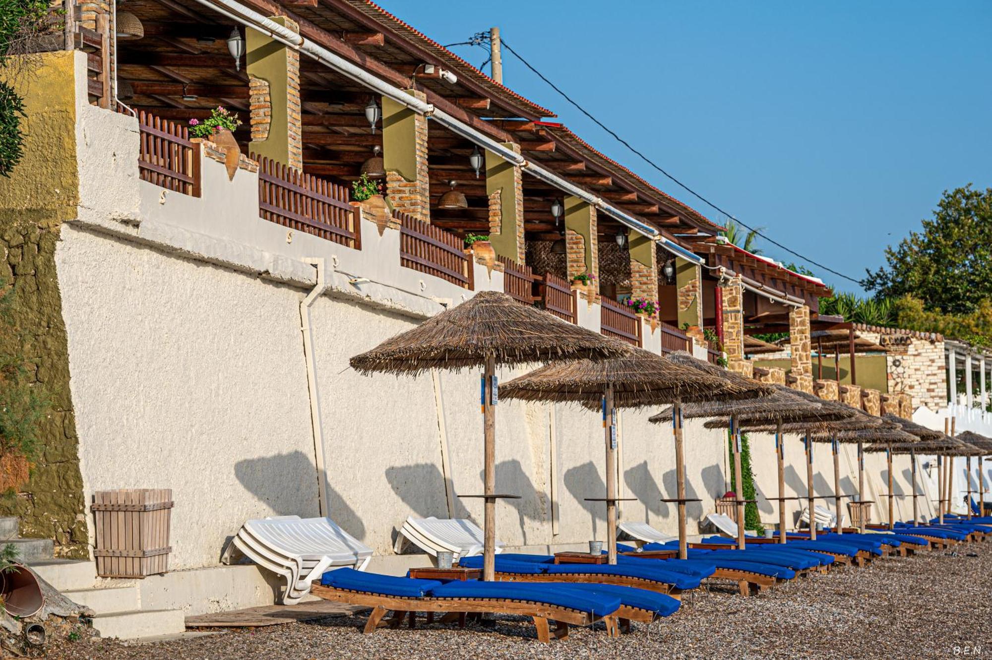 Castella Beach Alissos 외부 사진
