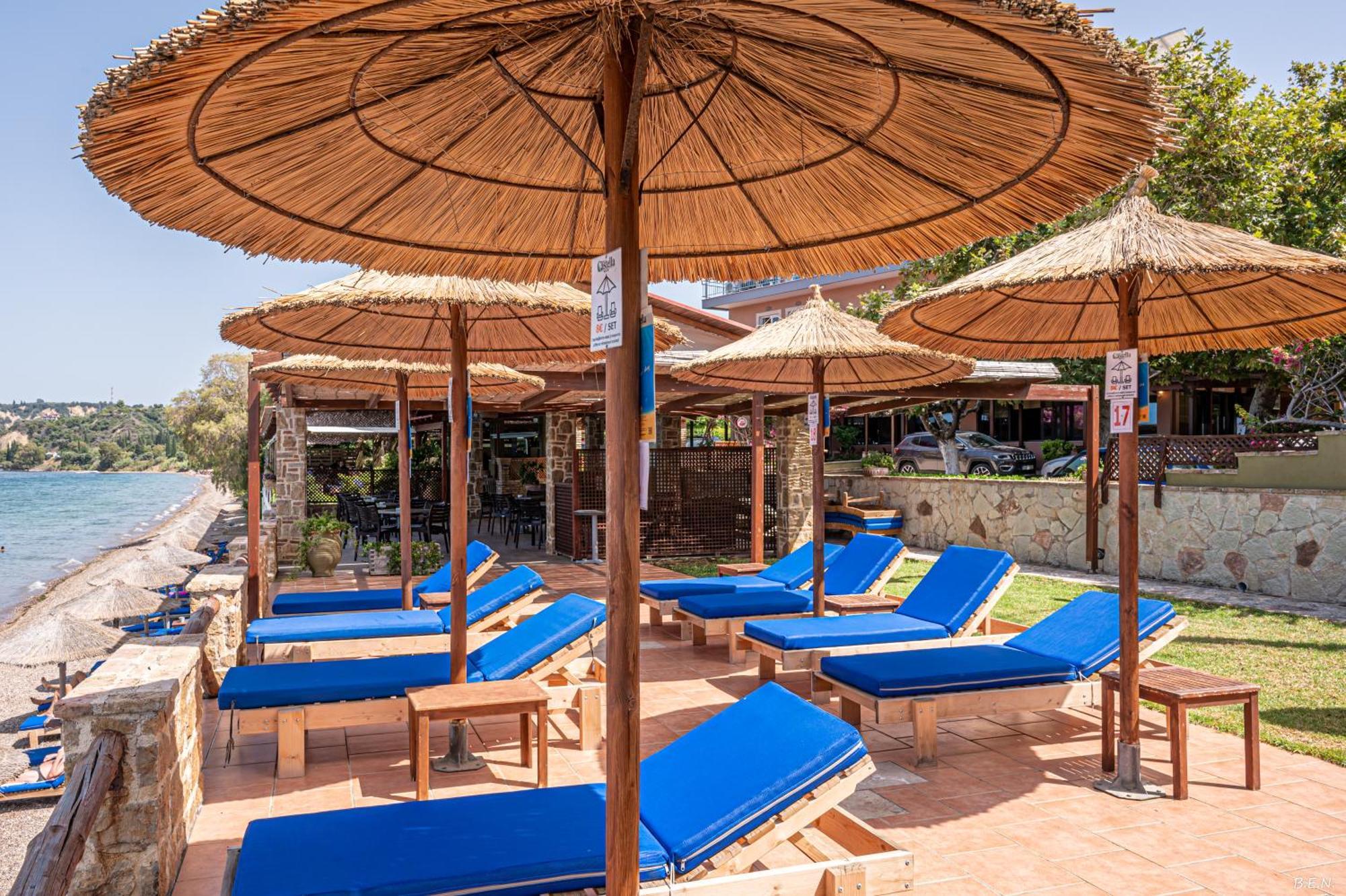 Castella Beach Alissos 외부 사진