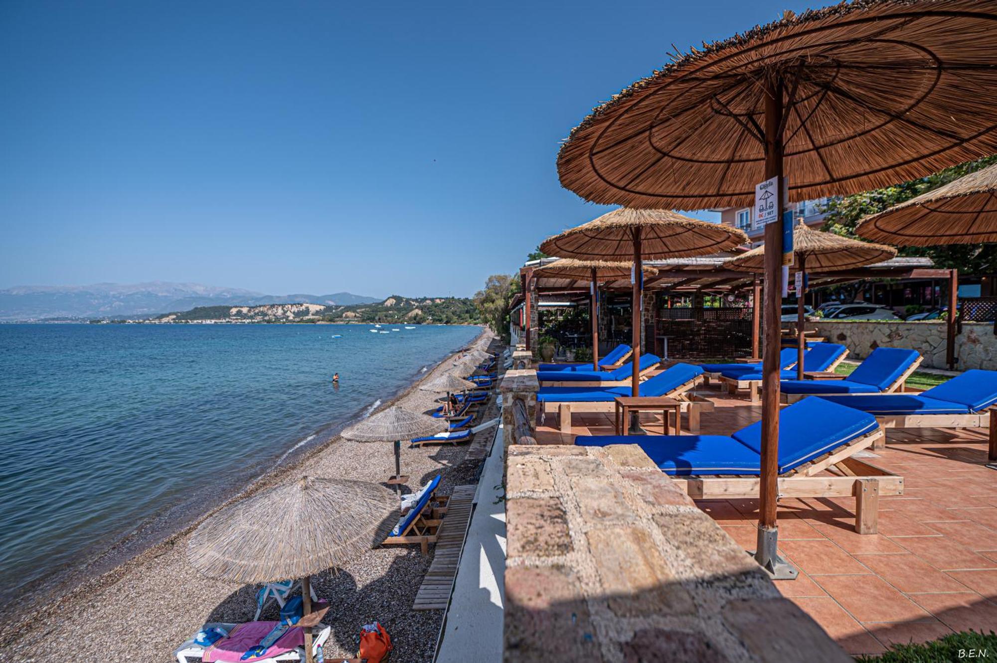 Castella Beach Alissos 외부 사진