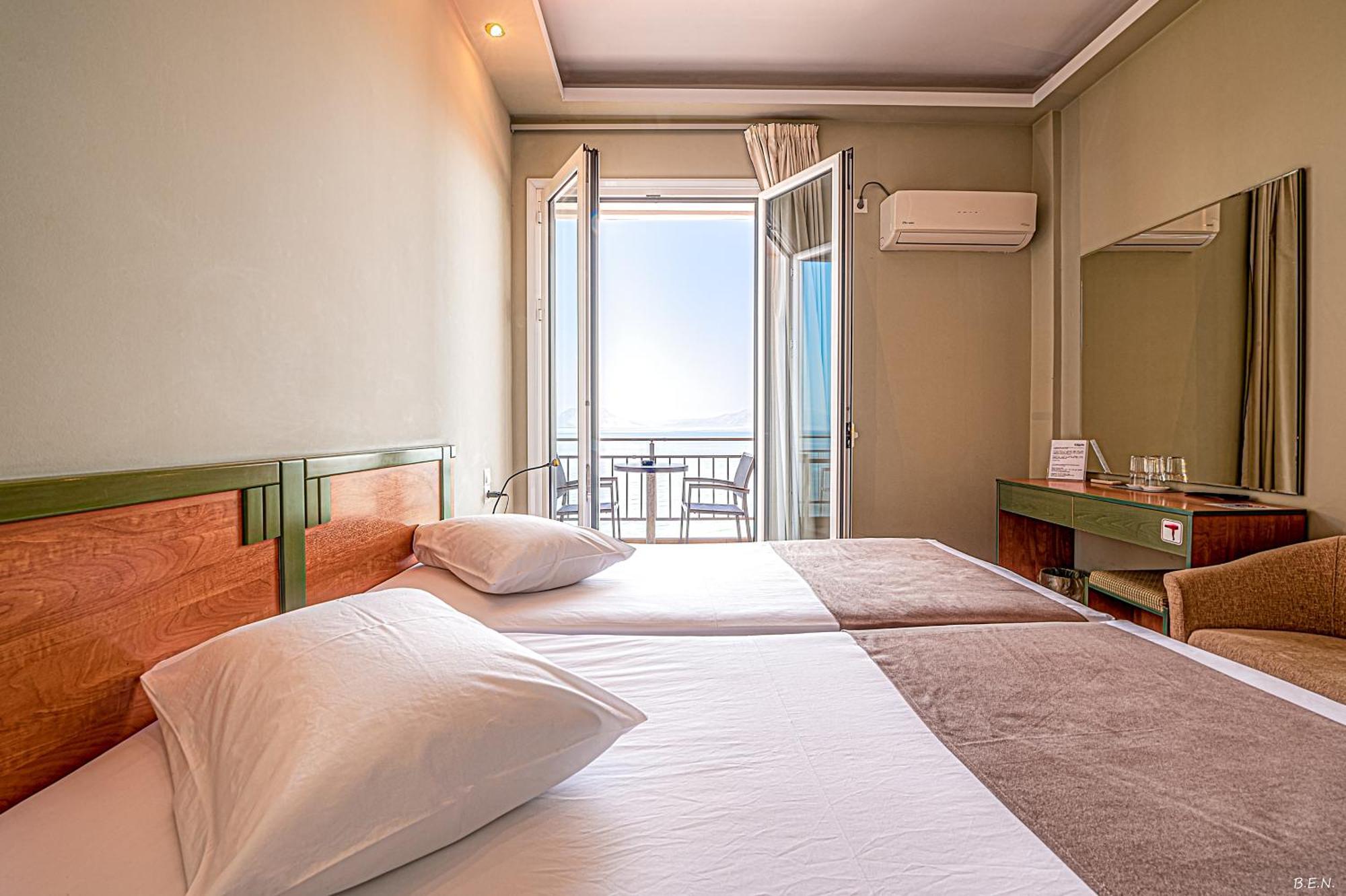 Castella Beach Alissos 외부 사진